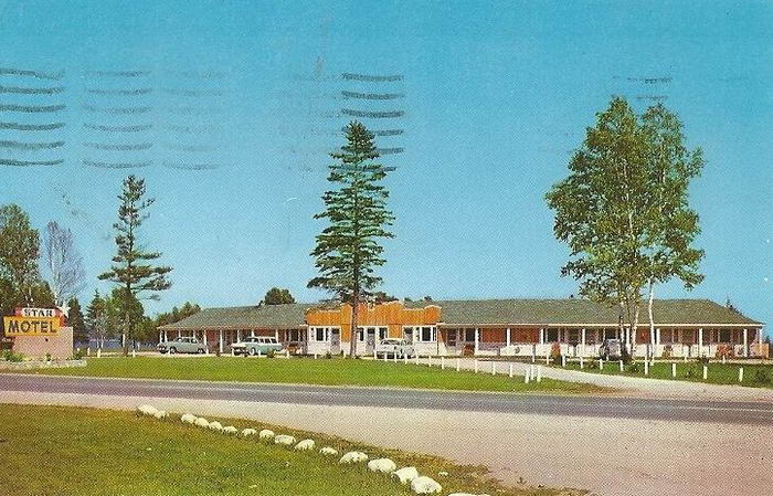 Star Motel - Old Postcard View